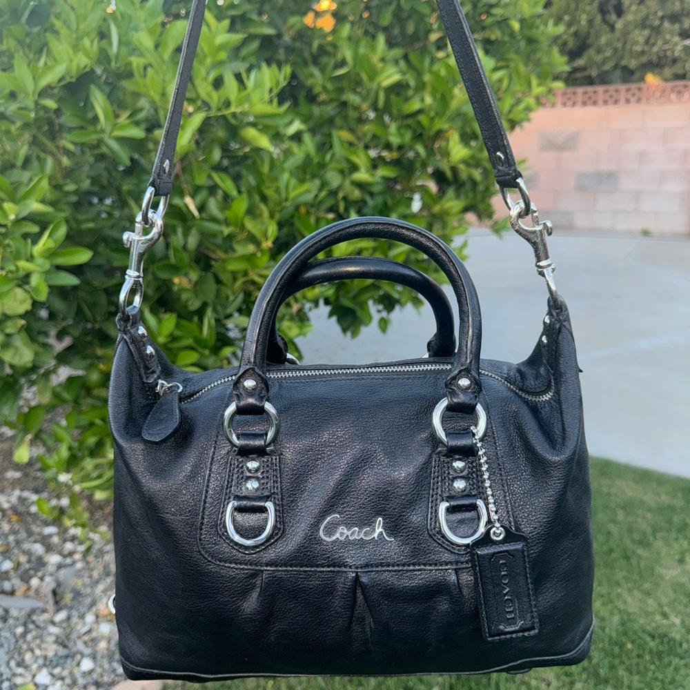 Coach Ashley Large Black Leather Two Way Satchel Shoulder Crossbody Bag #F15447 - Picture 8 of 17
